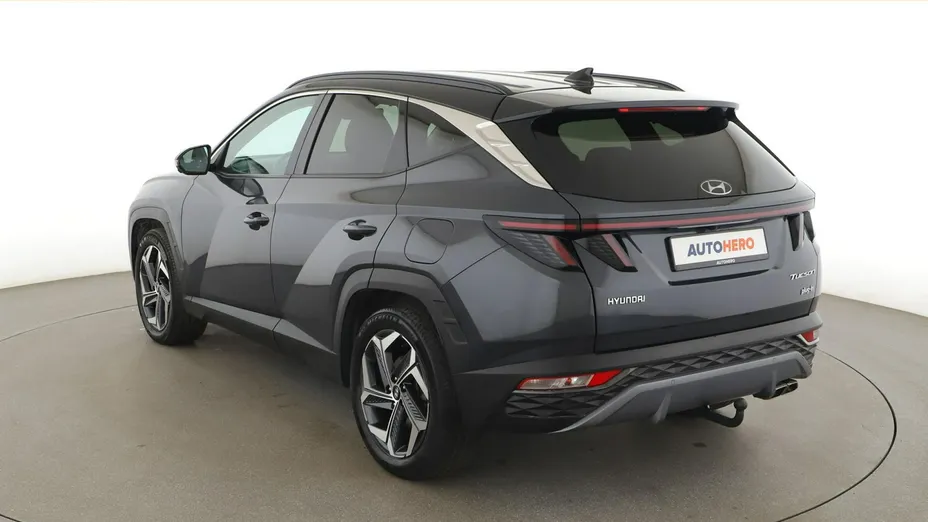 HYUNDAI Tucson -