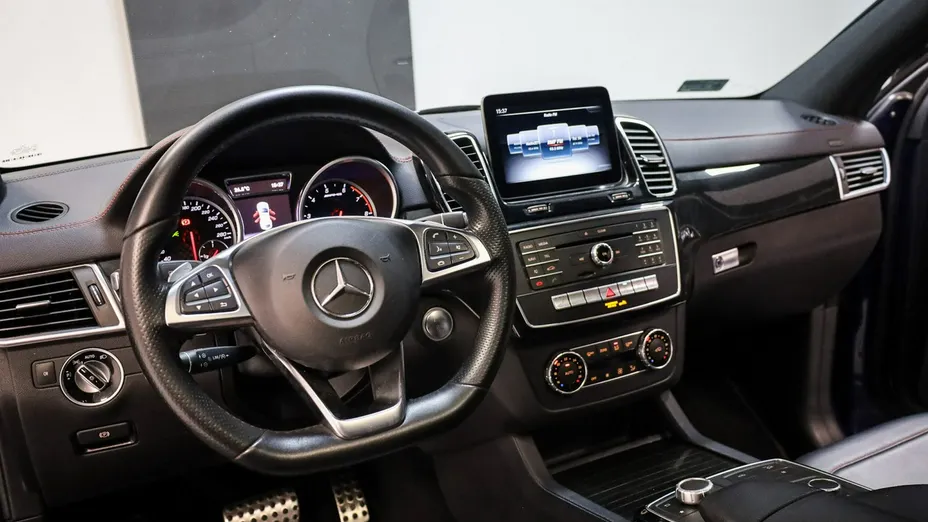 MERCEDES-BENZ GLE -