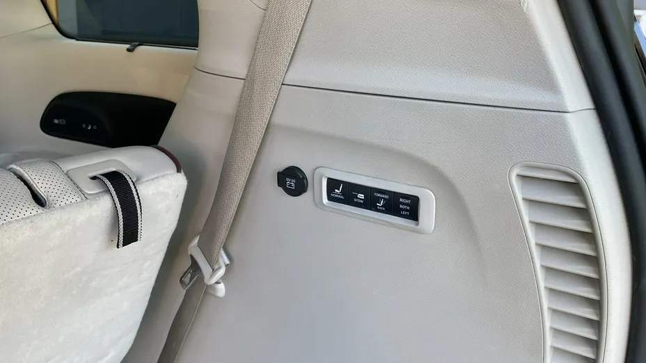 CHRYSLER Pacifica -