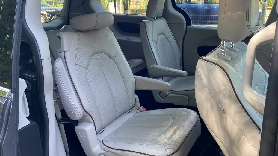 CHRYSLER Pacifica -