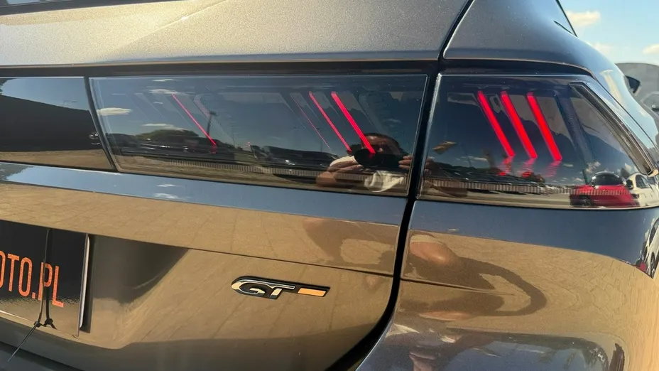 PEUGEOT 508 -