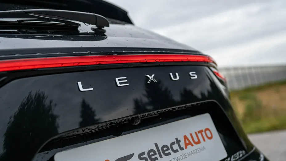 LEXUS NX -