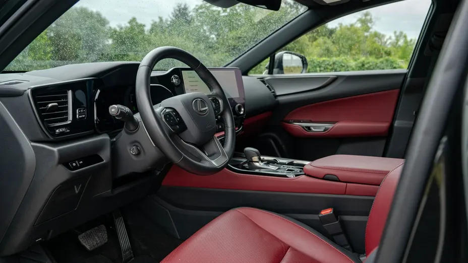 LEXUS NX -