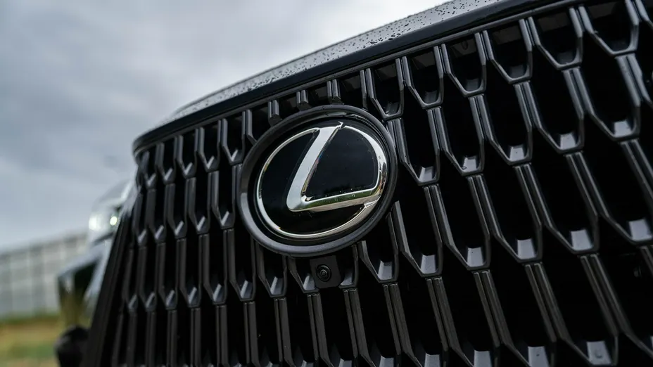 LEXUS NX -