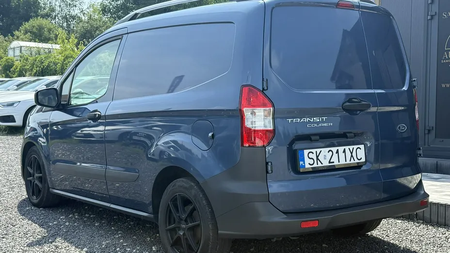 FORD Transit Courier -