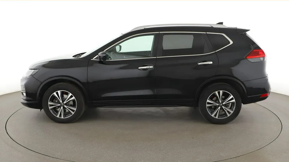 NISSAN X-Trail -
