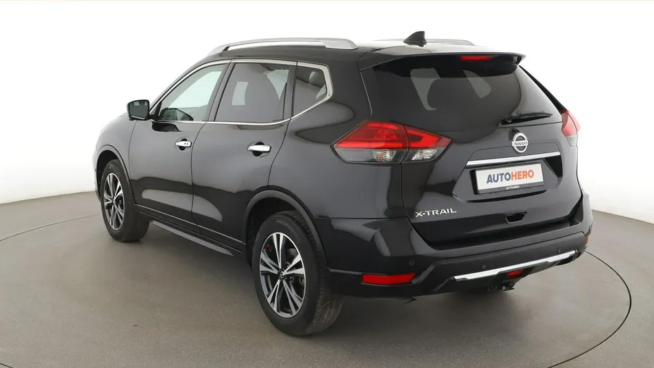 NISSAN X-Trail -