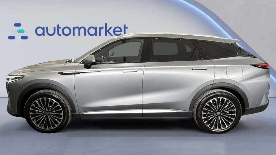 OMODA Omoda 9 Omoda 9 1.5 Super Hybrid Exclusive AWD