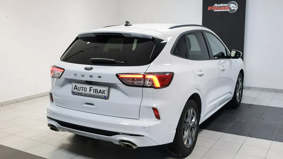 FORD Kuga -
