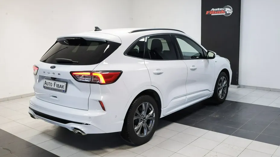 FORD Kuga -