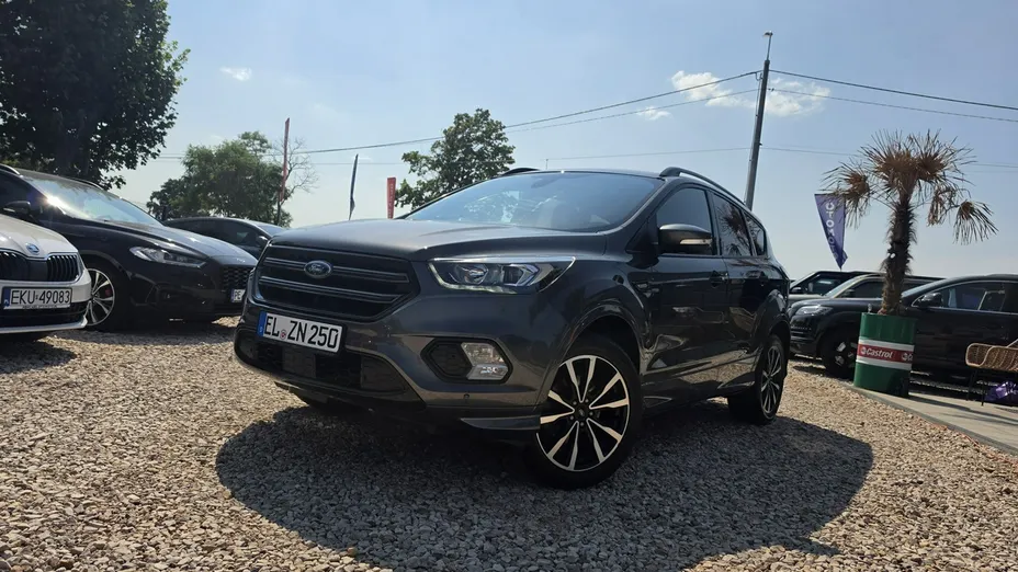 FORD Kuga -
