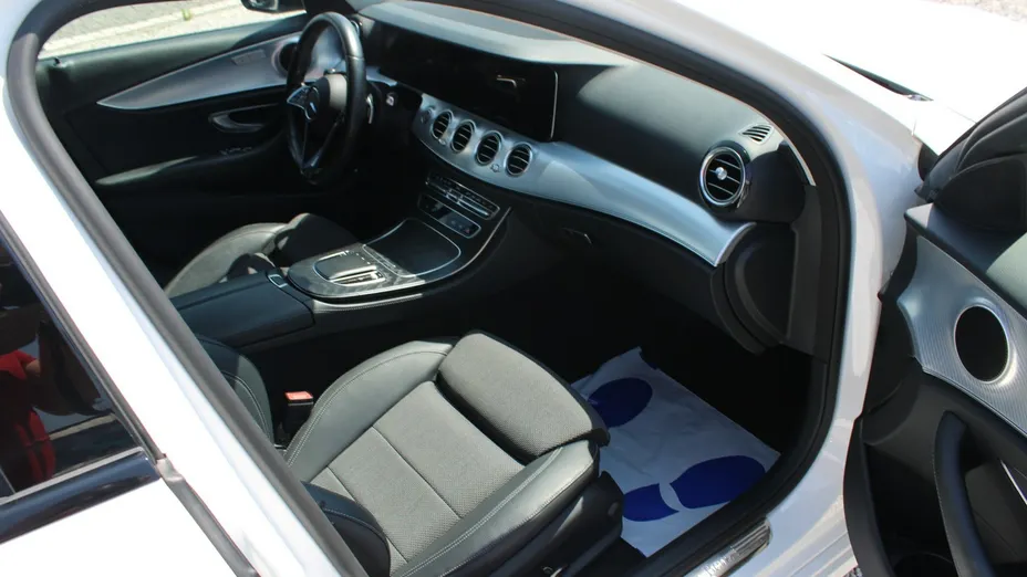 MERCEDES-BENZ E Klasa -