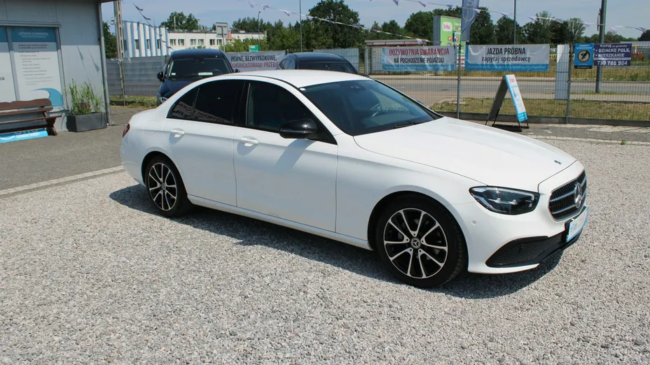 MERCEDES-BENZ E Klasa -