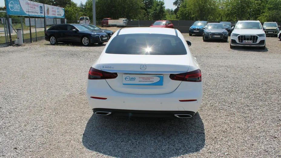 MERCEDES-BENZ E Klasa -