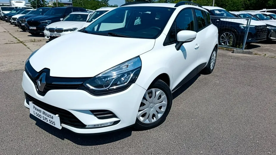 RENAULT Clio -