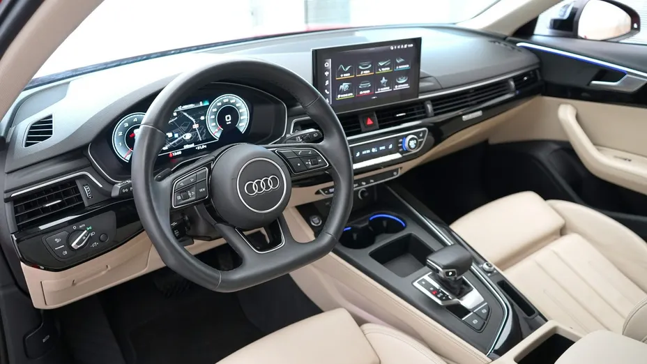 AUDI A4 Avant -