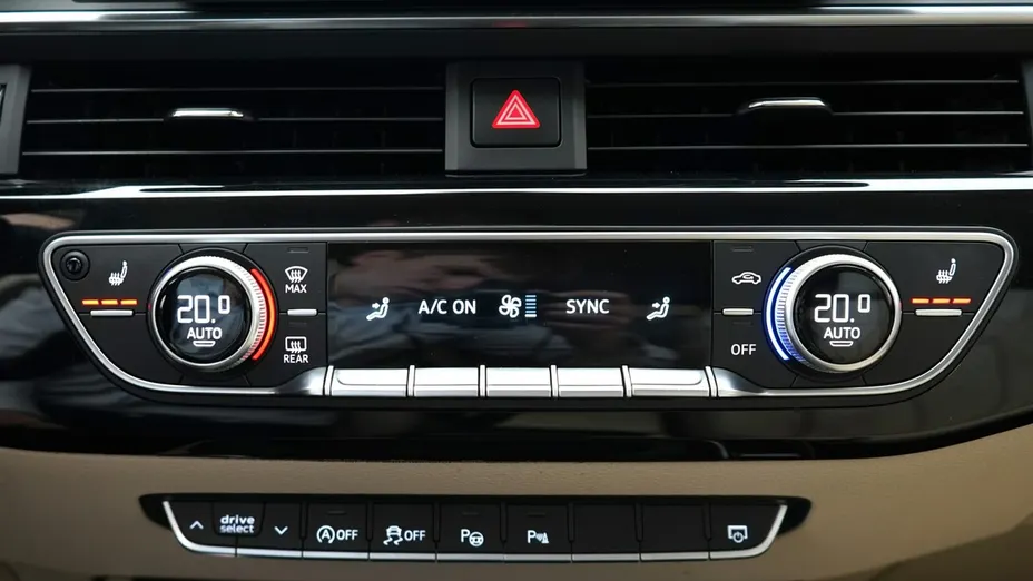 AUDI A4 Avant -