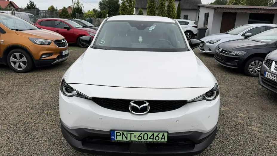 MAZDA MX-30 -