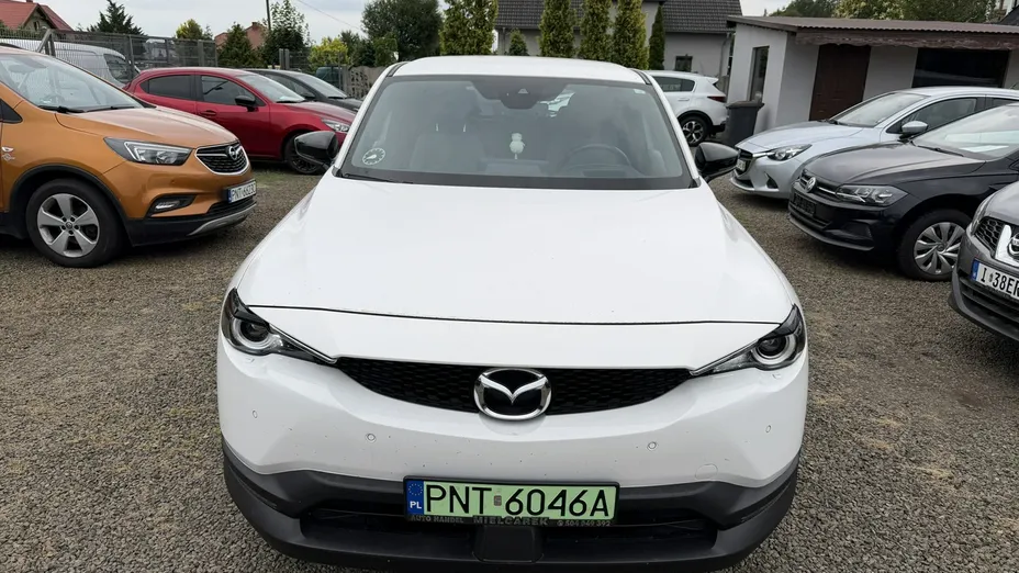 MAZDA MX-30 -
