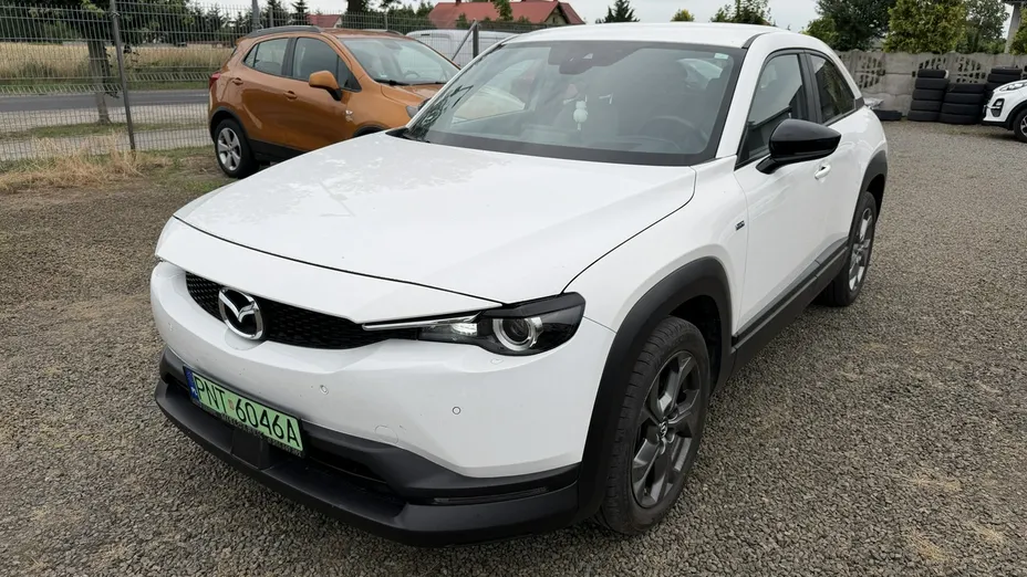 MAZDA MX-30 -