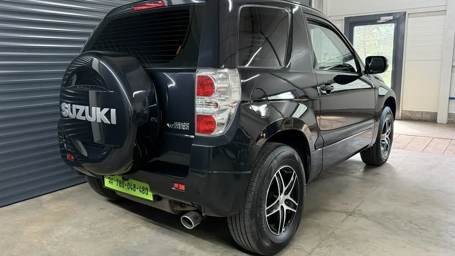 SUZUKI Grand Vitara -