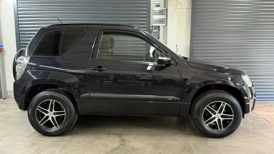 SUZUKI Grand Vitara -