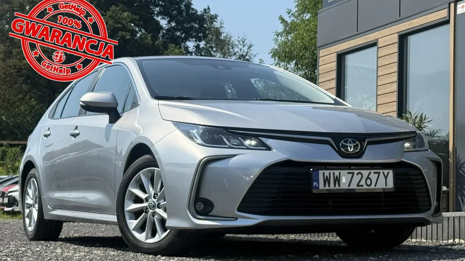 TOYOTA Corolla -