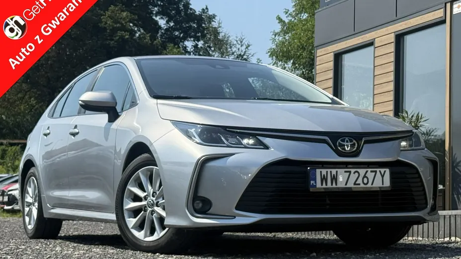 TOYOTA Corolla -