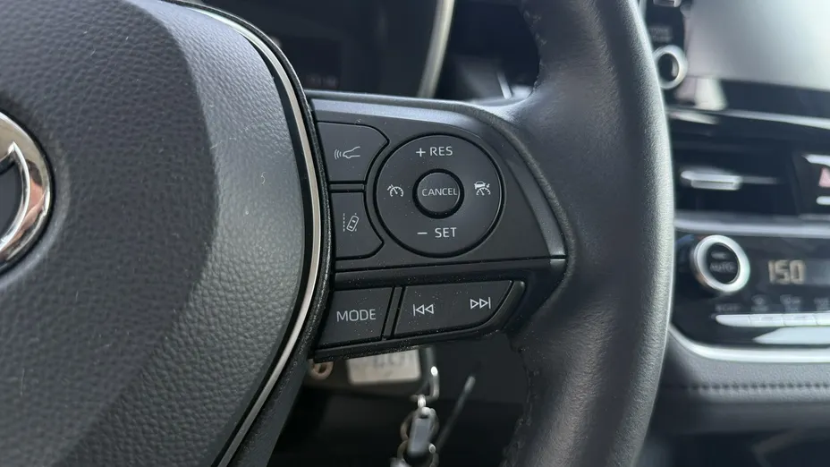 TOYOTA Corolla -