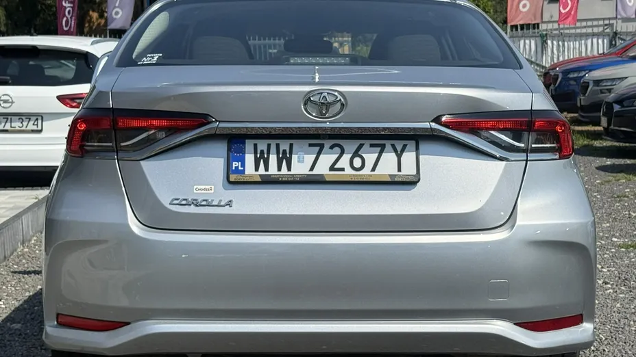 TOYOTA Corolla -