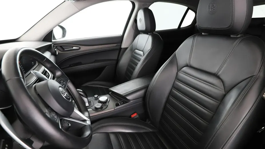 ALFA ROMEO Stelvio -