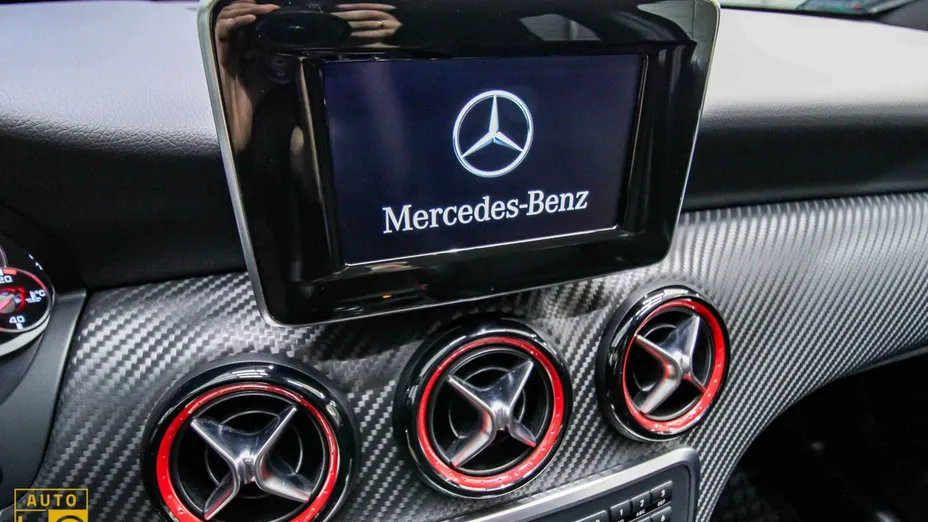 MERCEDES-BENZ A Klasa -