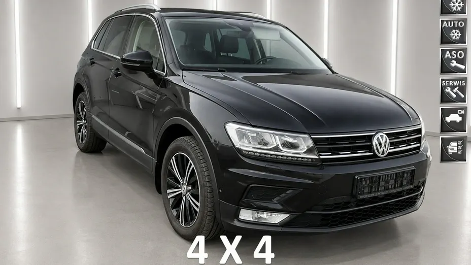 VOLKSWAGEN Tiguan -