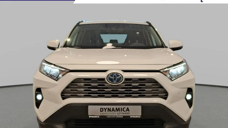TOYOTA RAV4 -