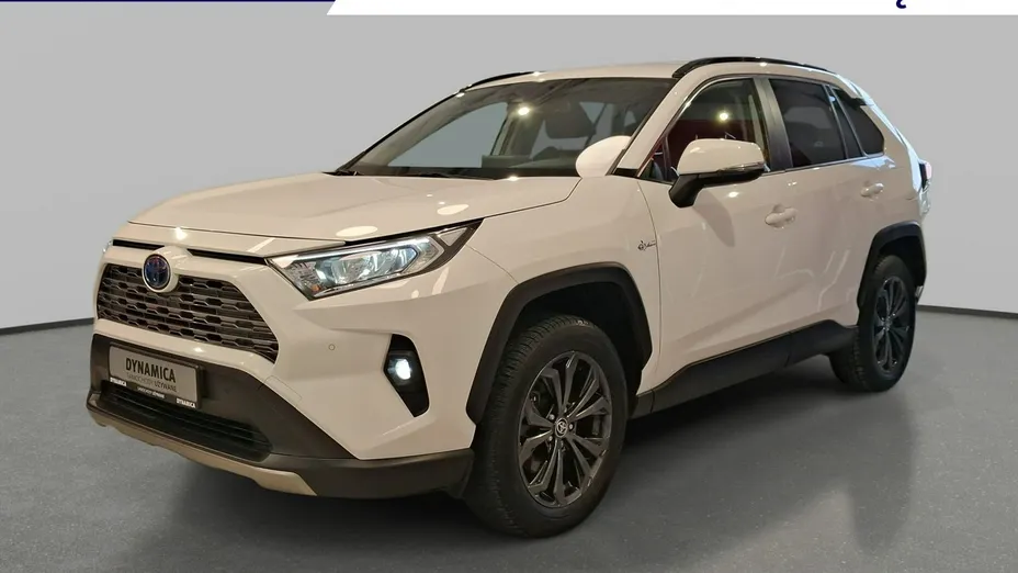 TOYOTA RAV4 -