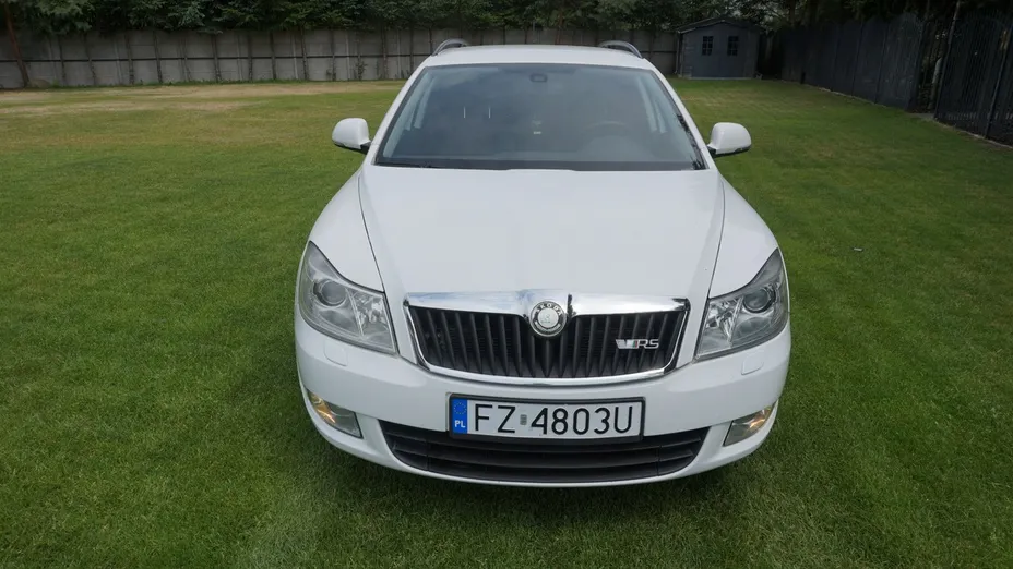 SKODA Octavia -