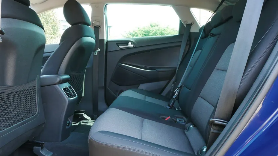 HYUNDAI Tucson -