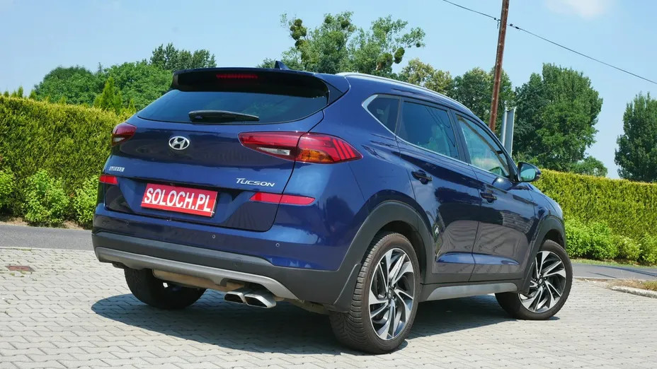 HYUNDAI Tucson -