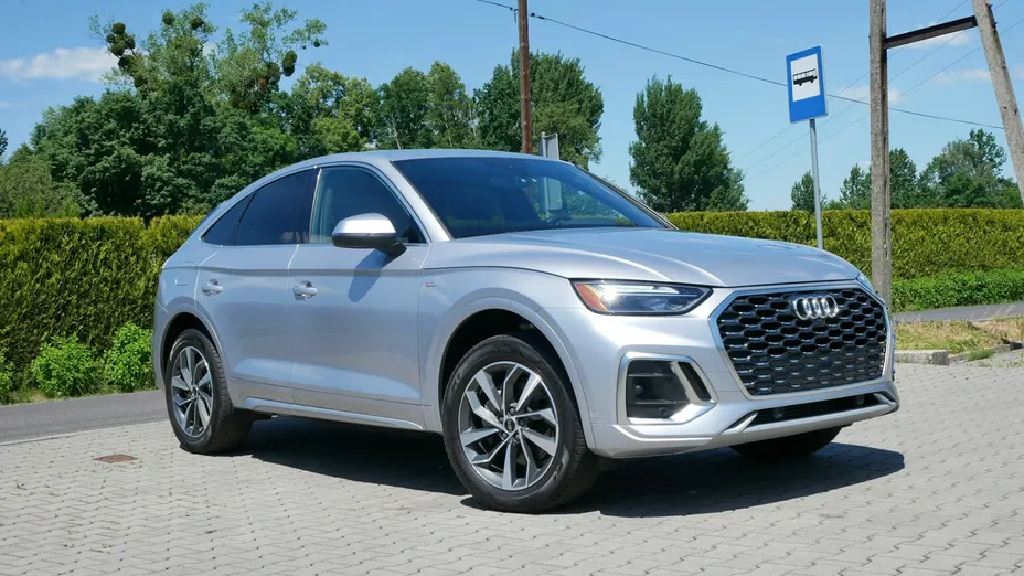AUDI Q5 -