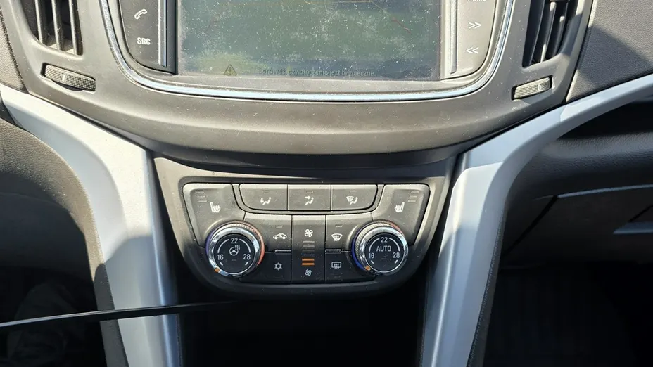 OPEL Zafira -