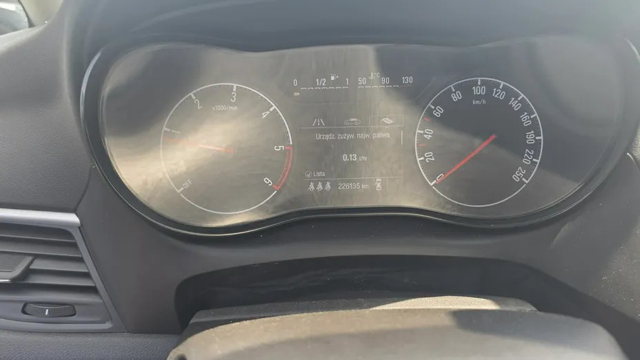OPEL Zafira -