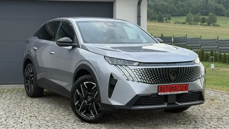PEUGEOT 3008 -