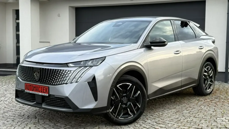 PEUGEOT 3008 -
