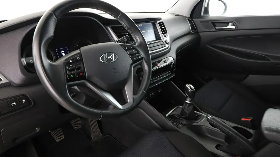 HYUNDAI Tucson -