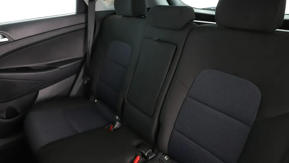 HYUNDAI Tucson -