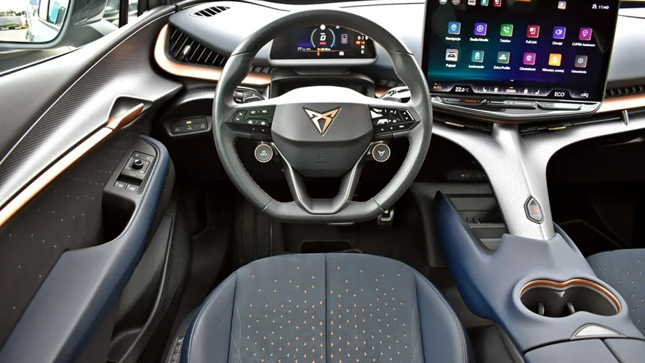 CUPRA Tavascan -