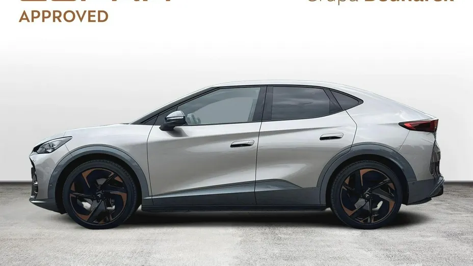 CUPRA Tavascan -