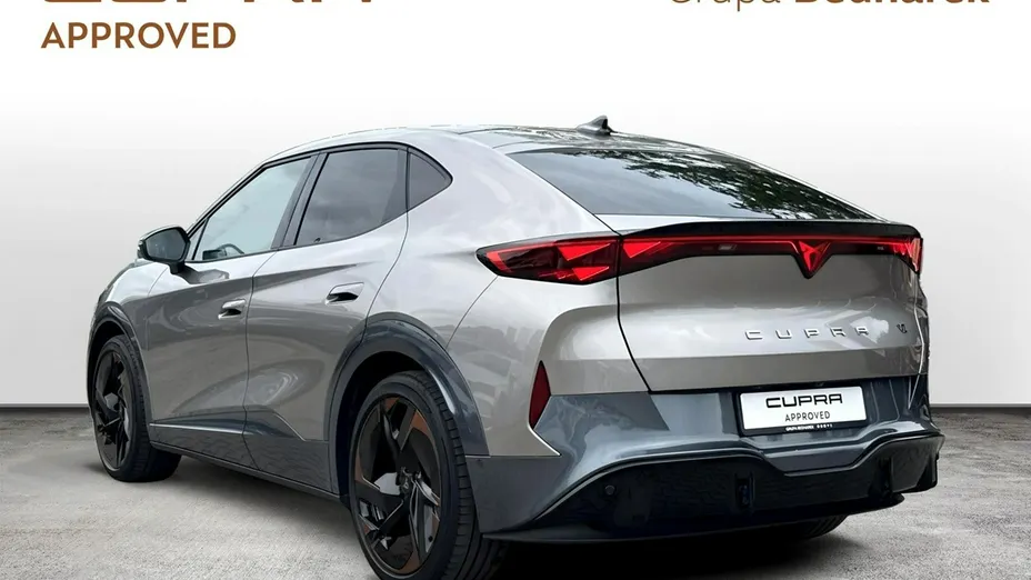 CUPRA Tavascan -