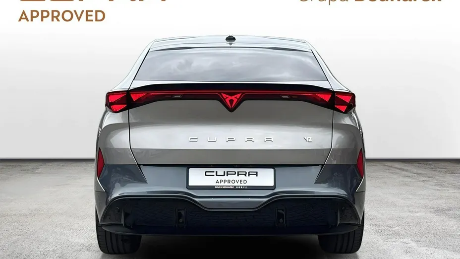 CUPRA Tavascan -