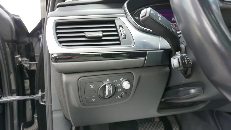 AUDI A6 Avant -